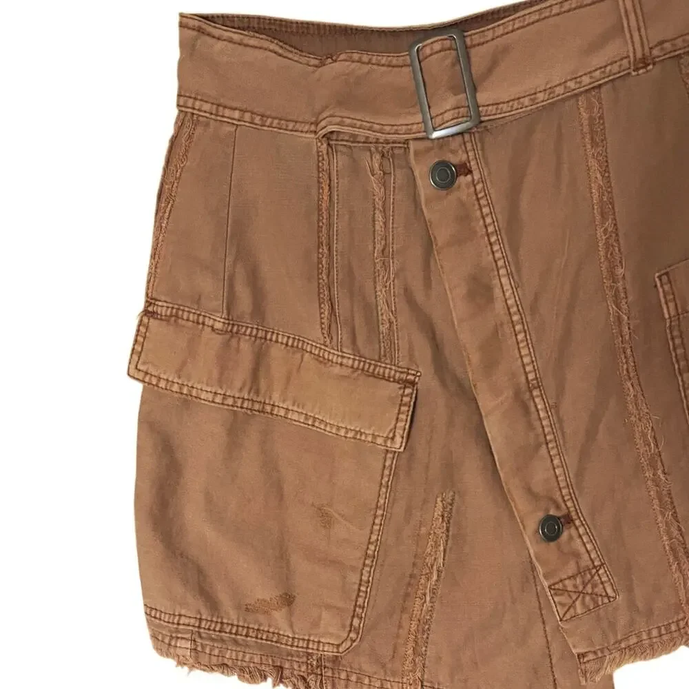 New Free People On The Horizon Mini Skirt Size 2 Cargo Asymmetric Raw Edge Hem